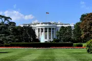 IA : Washington veut contrôler les modèles avant leur sortie