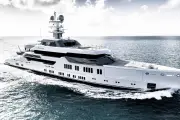 Incendie du tender du yacht Elysian à Monaco : le propriétaire est John W. Henry