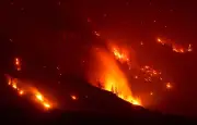 Incendie en Colombie-Britannique : une octogénaire décède