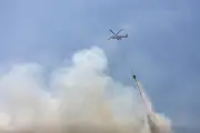 Incendie à Grimaud : un hélicoptère bombardier mobilisé ce vendredi