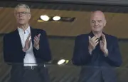 Infantino perd Wenger et le soutien de quatre fédérations