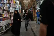 Iran : deux incendiaires, un seul otage, le peuple