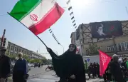 Iran pose conditions drastiques pour rouvrir Ormuz