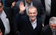 Iran-Russie : sixième tête-à-tête Pezeshkian-Poutine au sommet de l'OCS