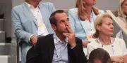 Jouvet incite Hollande à se présenter à la primaire de la gauche