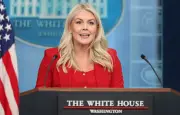 Karoline Leavitt quitte la Maison-Blanche pour MAGA Inc