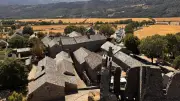 La Garde-Guérin, joyau médiéval de Lozère, séduit 150 000 visiteurs