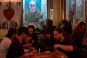La mollarchie iranienne face aux Persans : le régime en crise