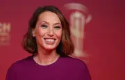 Laura Smet incarne sa grand-mère dans le biopic sur Johnny Hallyday