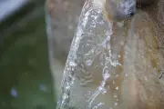 Le Bar-sur-Loup : appel à limiter l'eau après les dégâts du canal