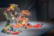 Le centre d'art de Châteauvert rouvre après le feu du Gros Bessillon