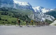 Le glacier de Sarenne, éteint, symbole du déclin glaciaire