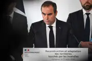Lecornu annonce des mesures après les incendies, Darmanin soutient Philippe