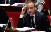 Lecornu exclut une candidature et alerte sur un budget « gravissime »