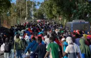 L'Espagne ouvre des centres d'hébergement pour 1.800 migrants à Ceuta