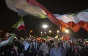 L'Iran riposte aux frappes américaines et vise des bases en Jordanie