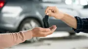 Location de voiture : les frais cachés qui alourdissent la note