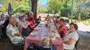Loto, chanteur, soirée à thème : les Petits Frères des Pauvres animent l'été des personnes âgées isolées à Marseille