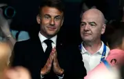 Macron aurait fait reculer Infantino sur la vente de parts du Mondial