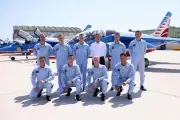 Macron rencontre la Patrouille de France à Hyères