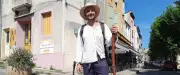 Marche gauloise contre le Mercosur : un agriculteur traverse la France