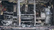 Mayotte : une femme enceinte et ses deux enfants meurent dans l'incendie de leur case en tôle