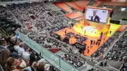 Medef à Roland-Garros : Le Pen, Mélenchon et Philippe pour un débat inédit