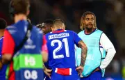 Mercato PSG : Luis Enrique botte en touche, Barcola et Mbaye attendent Liverpool