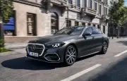 Mercedes Classe C restylée : nouvelle face, moteurs et AMG C53