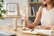 Mini ventilateur Aecooly à 15,99 € sur Amazon pour la canicule