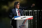 Mélenchon : la France sera au pied du mur en 2027
