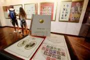 Monaco : l'envers du décor du « mariage du siècle » au Musée des Timbres