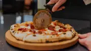 Mort d'une fillette de 2 ans après une pizza : la piste E. coli