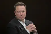 Musk, de courtisé à perturbateur du débat français