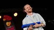 Nathan remporte le Grand Challenge de l'humour à Alès
