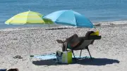 Naturisme et textiles : la cohabitation à Euronat, un défi touristique