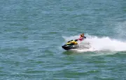 Naufragés 16h en mer en jet-ski en Thaïlande : père et fils sains et saufs