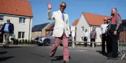 Nigel Farage réélu député à Clacton-on-Sea face au candidat « Tête de poubelle »