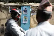 Népal : l'attente interminable des familles de pèlerins disparus