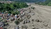Népal-Tibet : 19 morts, 384 touristes disparus dans des inondations