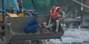 Népal-Tibet : 392 morts et 1 400 disparus après les inondations