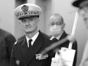 Olivier Lebas, ex-commandant du Charles de Gaulle, meurt en montagne