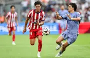 OM : Genesio contredit la direction sur le brassard d'Höjbjerg