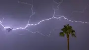 Orages violents : 37 départements en orange, rafales à 142 km/h