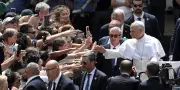 Pape Léon XIV : messe géante sur les Champs-Élysées en septembre