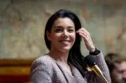 À Paris, la gauche se fragmente et Sophia Chikirou en profite