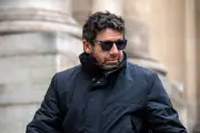 Patrick Bruel persona non grata à Chartres : le concert annulé