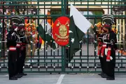 Pendjab : fin des poignées de main entre soldats indiens et pakistanais