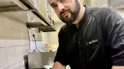 Poireau vinaigrette & pickles : la recette du chef Thibaud Desimeur