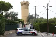 Policier municipal de Vallauris libéré après le tir, enquête en cours